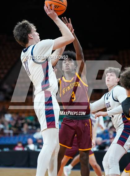 Thumbnail 3 in Windsor vs Dakota Ridge (CHSAA 5A Great 8) photogallery.