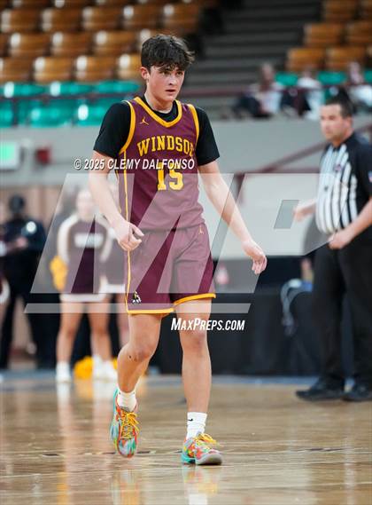 Thumbnail 1 in Windsor vs Dakota Ridge (CHSAA 5A Great 8) photogallery.