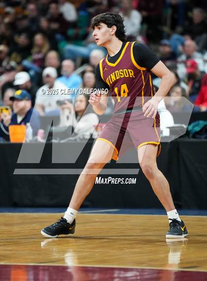 Thumbnail 3 in Windsor vs Dakota Ridge (CHSAA 5A Great 8) photogallery.