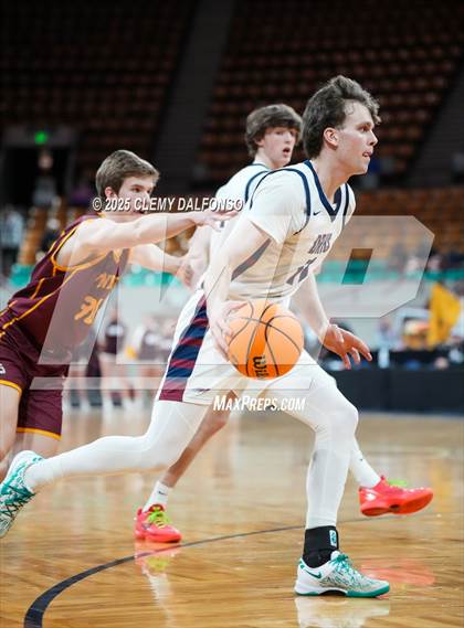 Thumbnail 2 in Windsor vs Dakota Ridge (CHSAA 5A Great 8) photogallery.