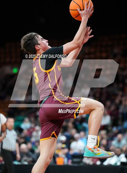 Thumbnail 3 in Windsor vs Dakota Ridge (CHSAA 5A Great 8) photogallery.