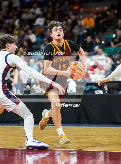 Thumbnail 2 in Windsor vs Dakota Ridge (CHSAA 5A Great 8) photogallery.