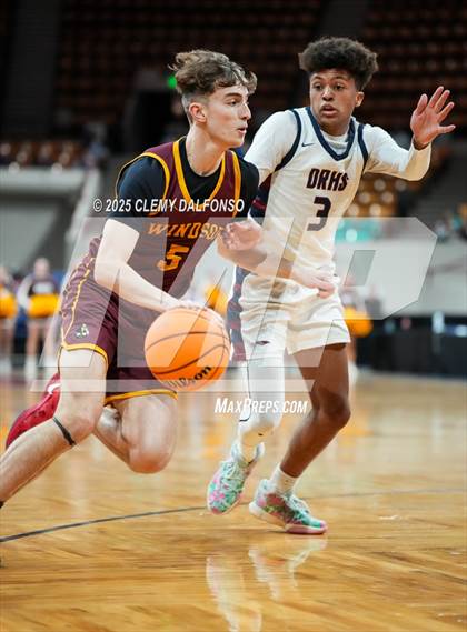 Thumbnail 1 in Windsor vs Dakota Ridge (CHSAA 5A Great 8) photogallery.
