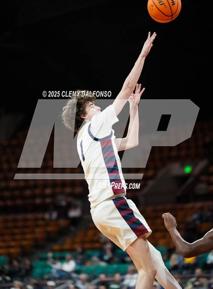 Thumbnail 1 in Windsor vs Dakota Ridge (CHSAA 5A Great 8) photogallery.