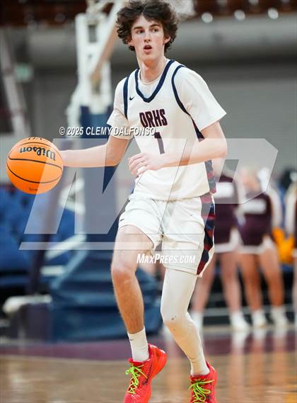 Thumbnail 3 in Windsor vs Dakota Ridge (CHSAA 5A Great 8) photogallery.