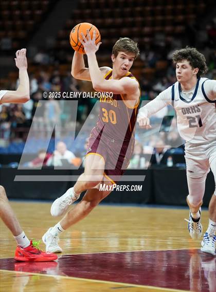 Thumbnail 2 in Windsor vs Dakota Ridge (CHSAA 5A Great 8) photogallery.