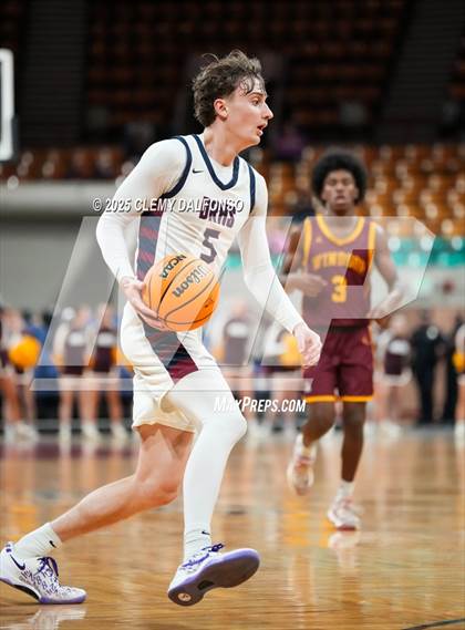 Thumbnail 1 in Windsor vs Dakota Ridge (CHSAA 5A Great 8) photogallery.