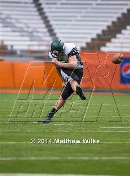 Thumbnail 2 in Schalmont vs. Maine-Endwell (NYSPHSAA Class B Final) photogallery.