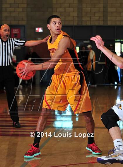 Thumbnail 2 in Orange Lutheran @ Foothill (Nike Extravaganza) photogallery.