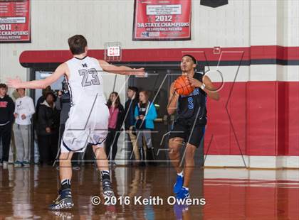 Thumbnail 2 in Keller vs. Hebron (UIL 6A Bidistrict) photogallery.