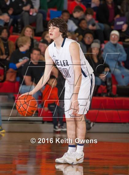 Thumbnail 1 in Keller vs. Hebron (UIL 6A Bidistrict) photogallery.