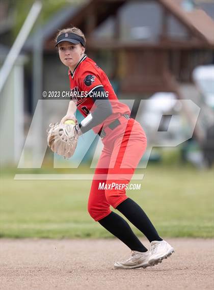 Thumbnail 3 in Burlingame vs Stevenson photogallery.