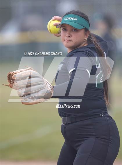Thumbnail 3 in Burlingame vs Stevenson photogallery.