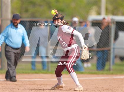 Thumbnail 1 in Auburn vs Fulton photogallery.