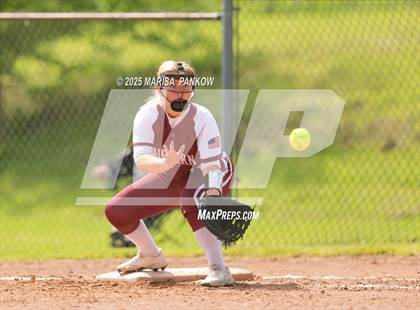 Thumbnail 3 in Auburn vs Fulton photogallery.