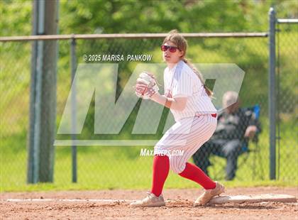Thumbnail 1 in Auburn vs Fulton photogallery.