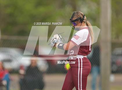 Thumbnail 1 in Auburn vs Fulton photogallery.