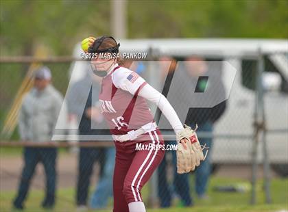 Thumbnail 3 in Auburn vs Fulton photogallery.