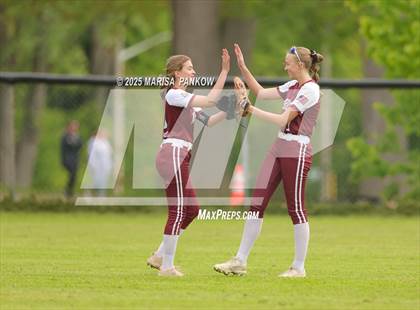 Thumbnail 3 in Auburn vs Fulton photogallery.