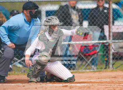 Thumbnail 2 in Auburn vs Fulton photogallery.
