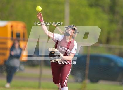 Thumbnail 2 in Auburn vs Fulton photogallery.