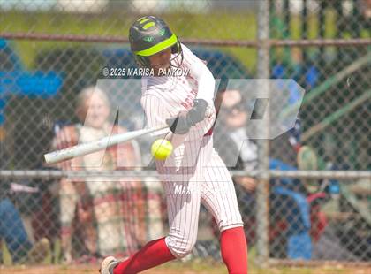 Thumbnail 3 in Auburn vs Fulton photogallery.