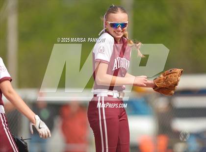 Thumbnail 3 in Auburn vs Fulton photogallery.