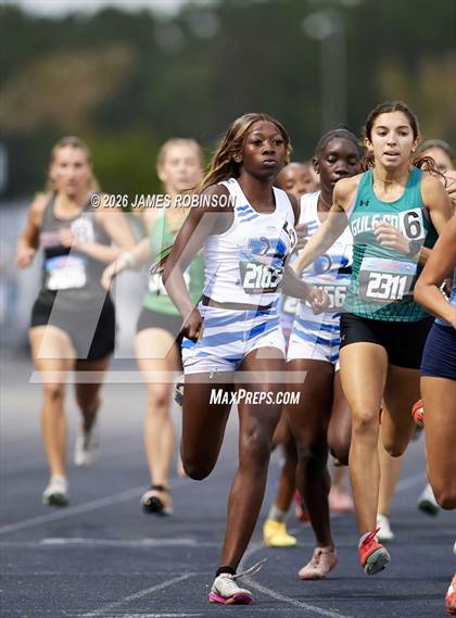 Thumbnail 3 in FHSAA Class 3A Final (800m) photogallery.