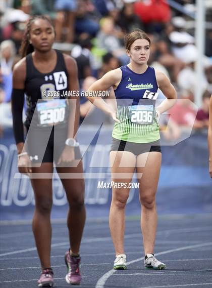Thumbnail 2 in FHSAA Class 3A Final (800m) photogallery.