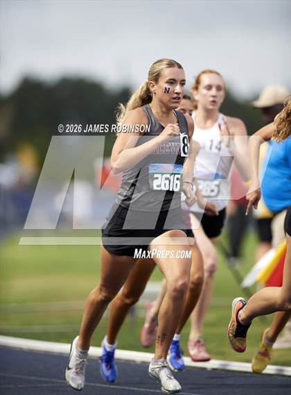Thumbnail 3 in FHSAA Class 3A Final (800m) photogallery.
