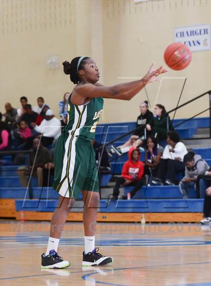 Thumbnail 2 in Broughton vs. West Forsyth (HighSchoolOT.com Holiday Invitational) photogallery.