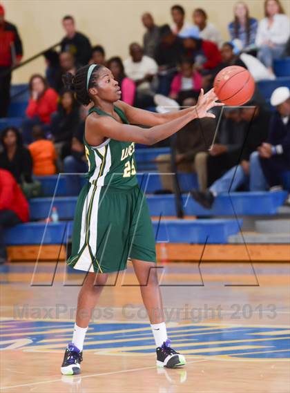 Thumbnail 1 in Broughton vs. West Forsyth (HighSchoolOT.com Holiday Invitational) photogallery.