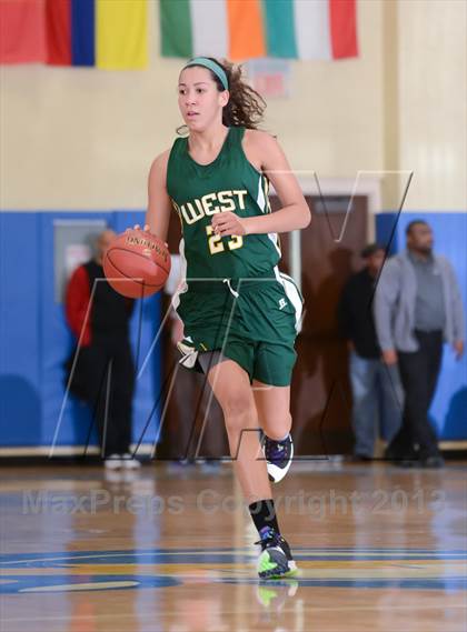 Thumbnail 2 in Broughton vs. West Forsyth (HighSchoolOT.com Holiday Invitational) photogallery.