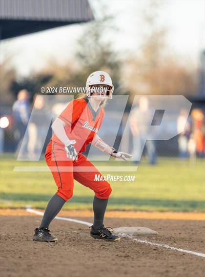 Thumbnail 2 in Beaverton @ South Albany photogallery.