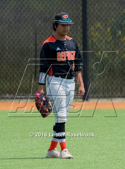 Thumbnail 1 in Center Point vs Refugio (UIL 2A Regional Quarterfinal) photogallery.