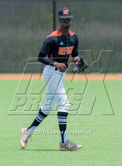 Thumbnail 3 in Center Point vs Refugio (UIL 2A Regional Quarterfinal) photogallery.