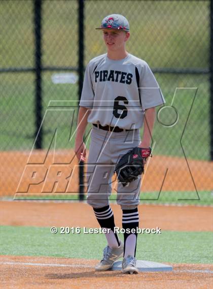 Thumbnail 3 in Center Point vs Refugio (UIL 2A Regional Quarterfinal) photogallery.