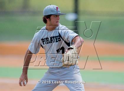 Thumbnail 2 in Center Point vs Refugio (UIL 2A Regional Quarterfinal) photogallery.