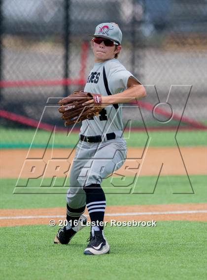 Thumbnail 2 in Center Point vs Refugio (UIL 2A Regional Quarterfinal) photogallery.