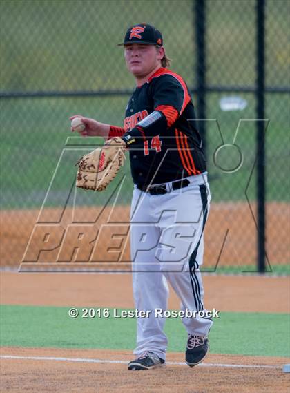Thumbnail 2 in Center Point vs Refugio (UIL 2A Regional Quarterfinal) photogallery.