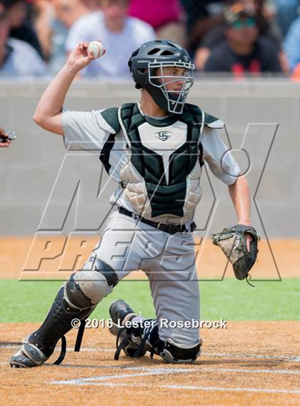 Thumbnail 1 in Center Point vs Refugio (UIL 2A Regional Quarterfinal) photogallery.