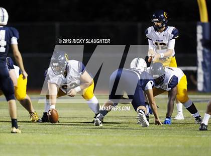 Thumbnail 3 in O'Fallon @ Howell Central photogallery.
