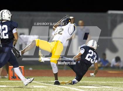 Thumbnail 2 in O'Fallon @ Howell Central photogallery.