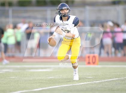 Thumbnail 2 in O'Fallon @ Howell Central photogallery.