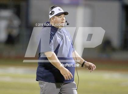 Thumbnail 3 in O'Fallon @ Howell Central photogallery.