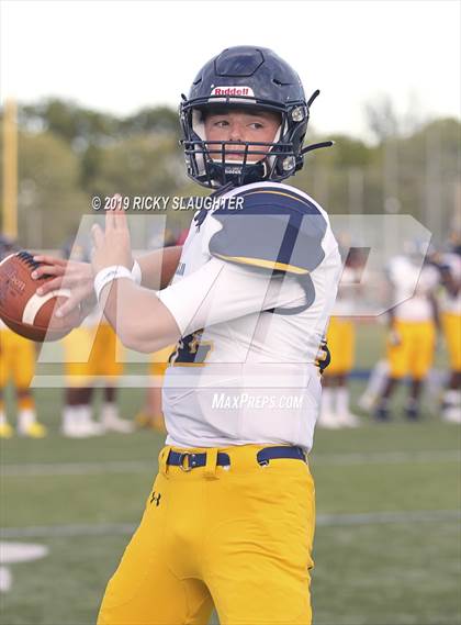 Thumbnail 1 in O'Fallon @ Howell Central photogallery.