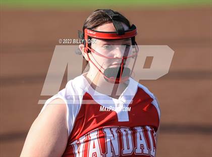 Thumbnail 3 in Grand Saline vs Van photogallery.