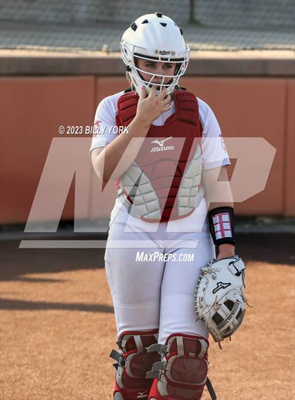 Thumbnail 2 in Grand Saline vs Van photogallery.