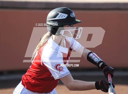 Thumbnail 2 in Grand Saline vs Van photogallery.