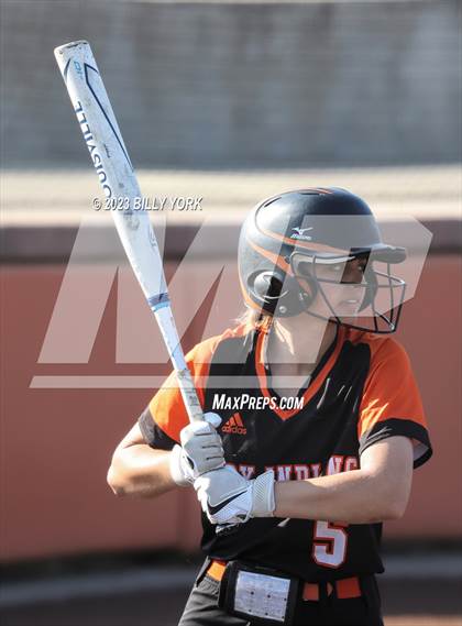Thumbnail 1 in Grand Saline vs Van photogallery.